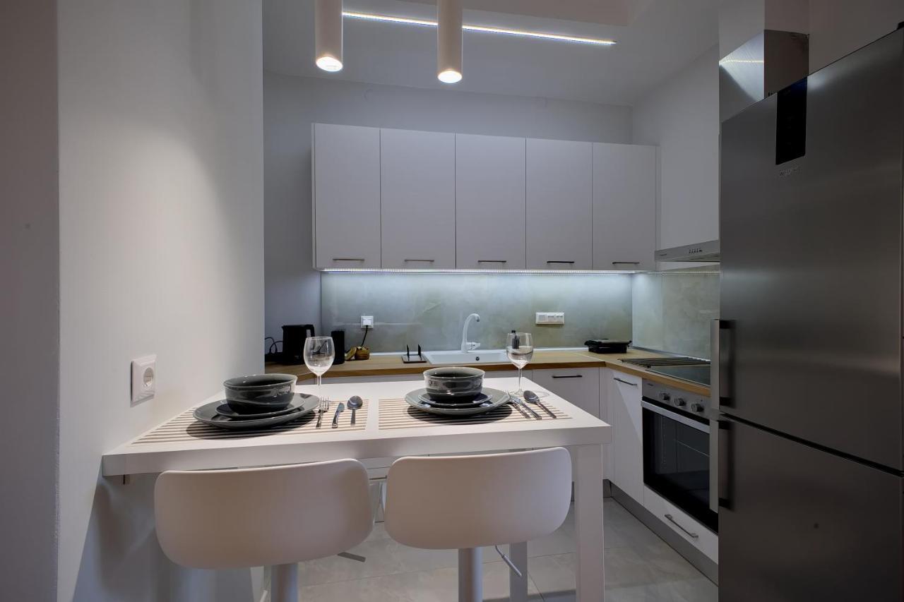 A.G.A.I.N Downtown Premium Suite سالونيك المظهر الخارجي الصورة